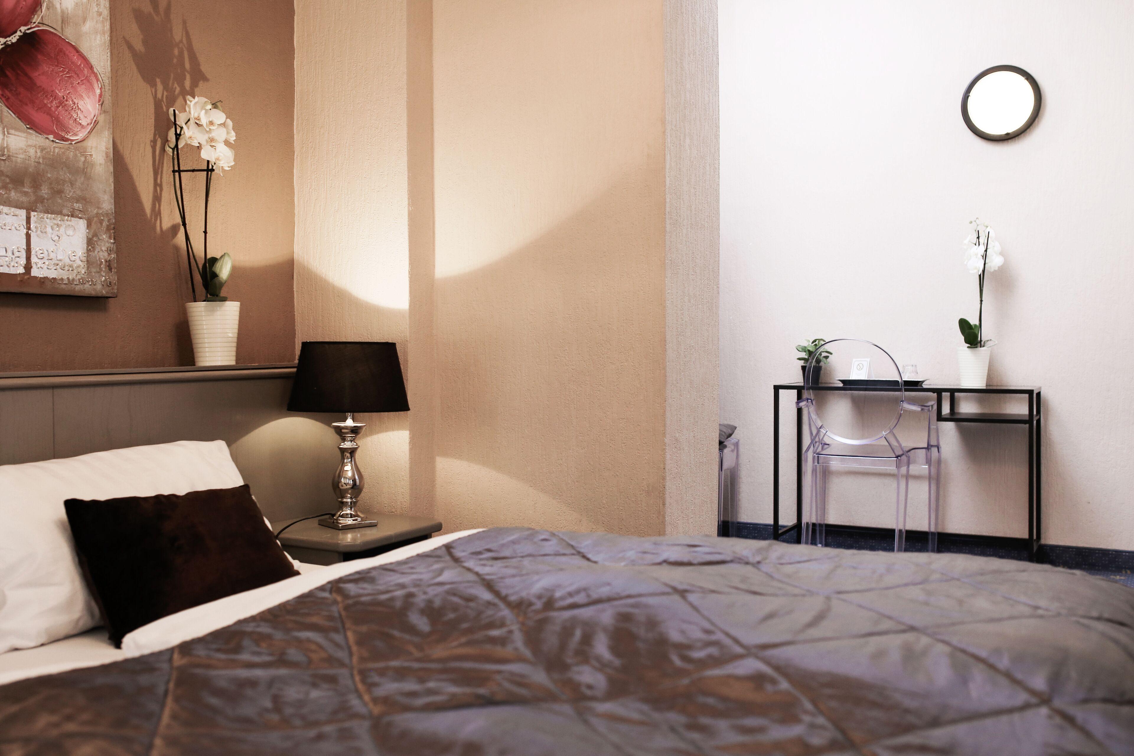 Hotel Lux - Dusseldorf — Fotos 1