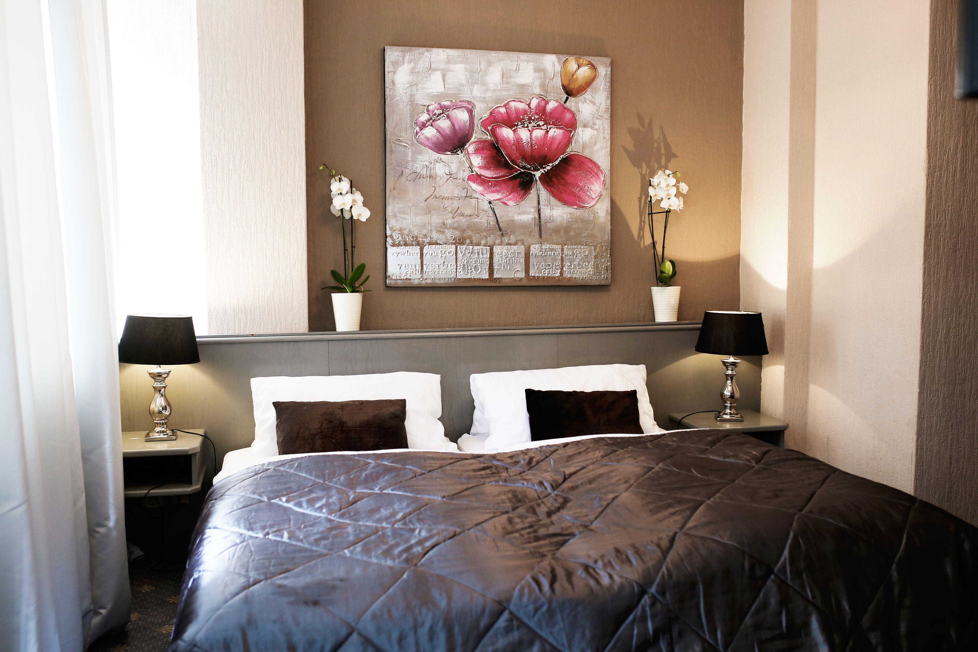Hotel Lux - Dusseldorf, Dusseldorf
